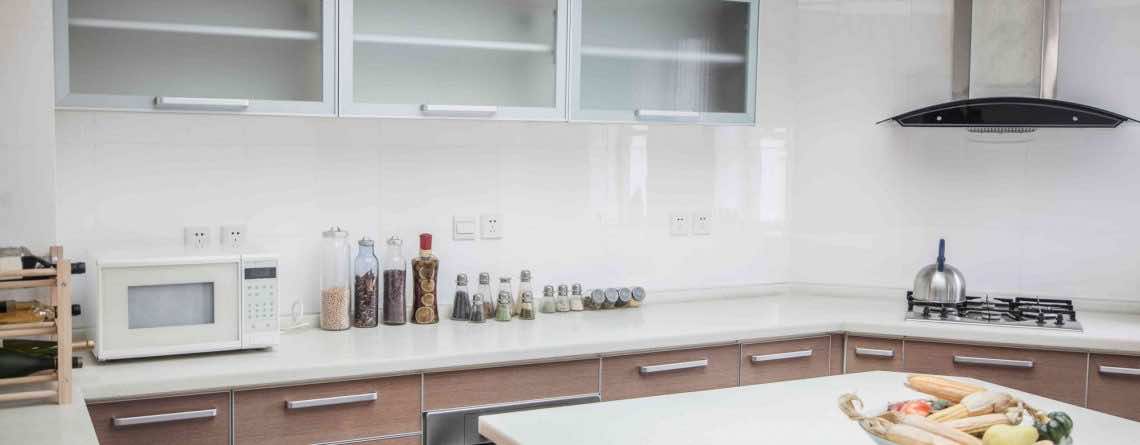 large open modern kitchen PYXHQVZ1 scaled 1
