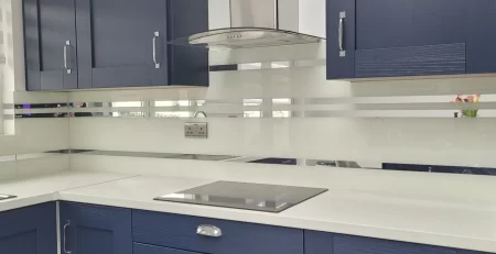 What is the most popular backsplash for kitchen