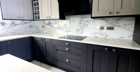 White marble glass splashback 3