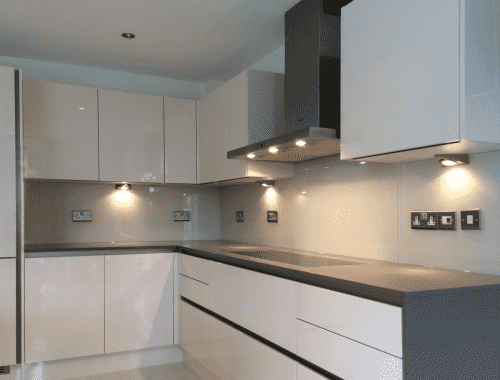 coloured-glass-splashback