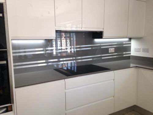 mirror-stripes-2021-05-11-10